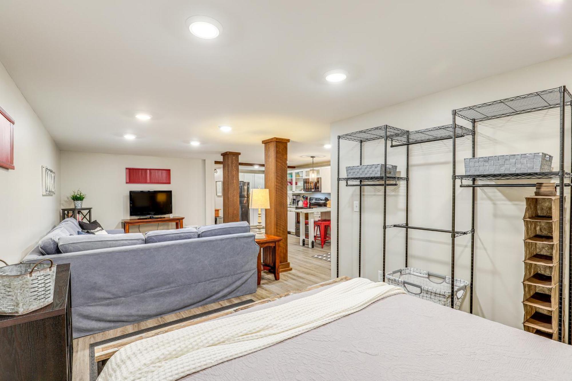 Modern Weaverville Apartment - Walk To Downtown! Екстериор снимка